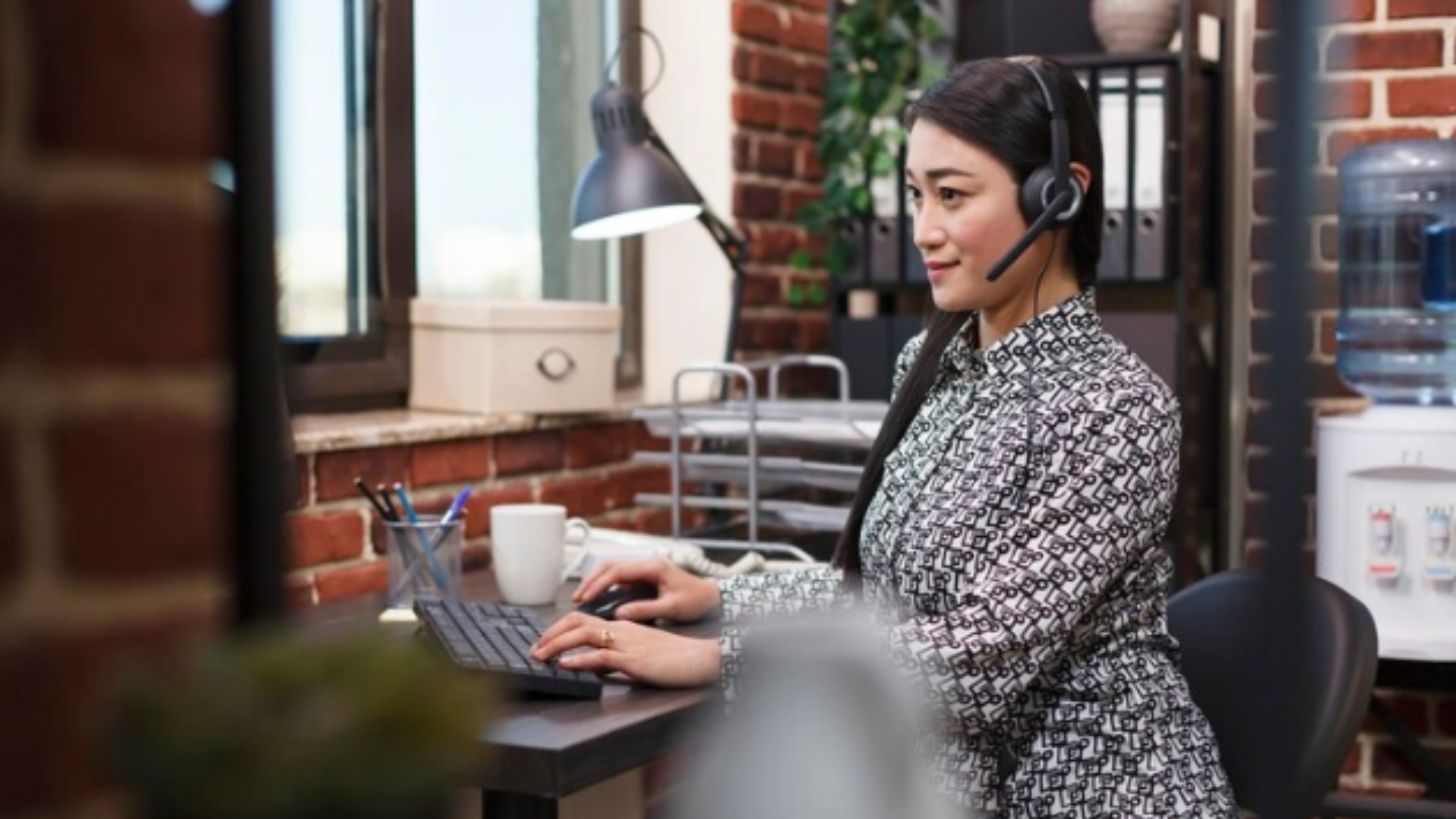 Image of 5 Benefits of AI Implementation in Your Business Contact Center