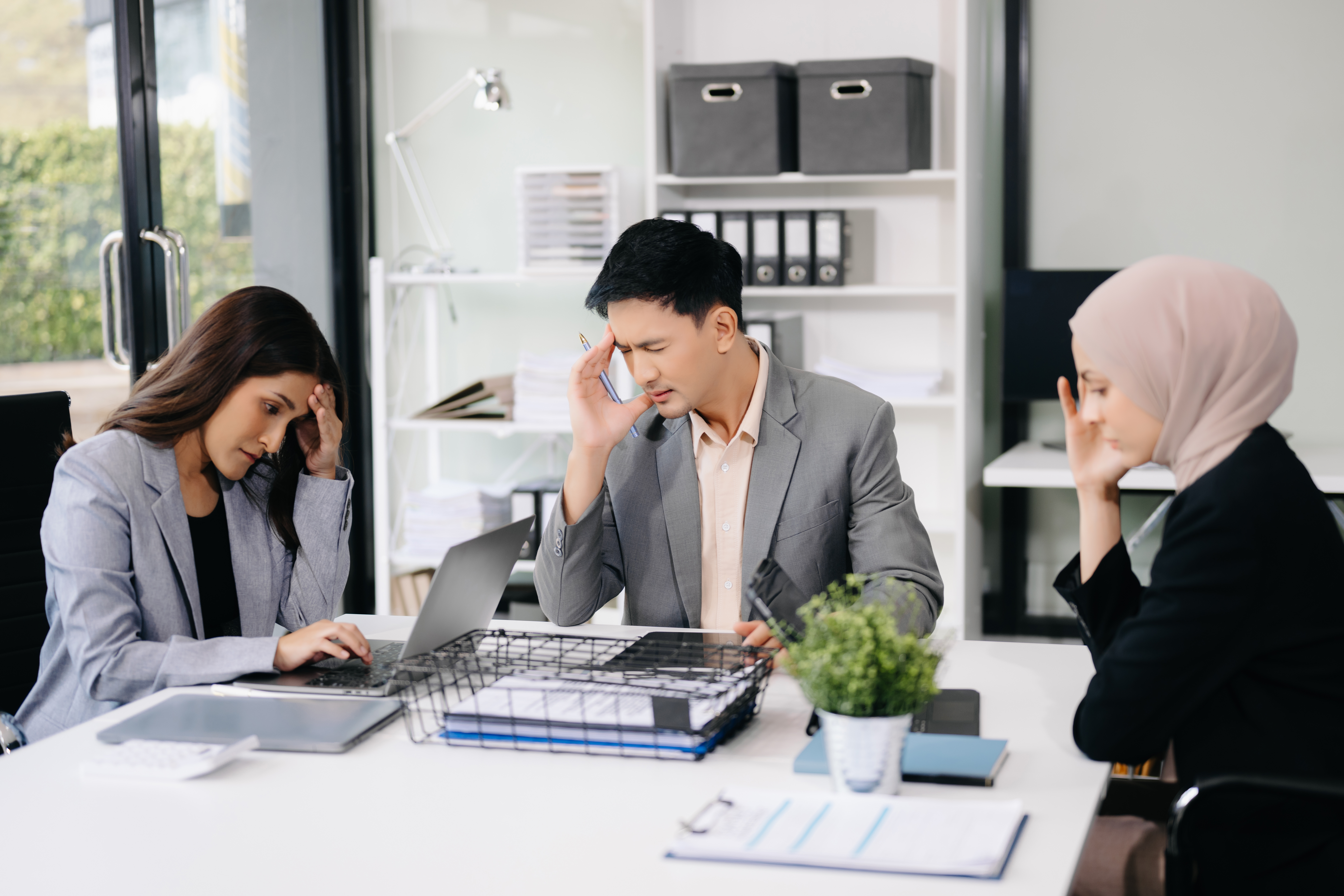 Image of Jangan Panik! Ini 7 Cara Jitu Manajer Atasi Konflik di Kantor